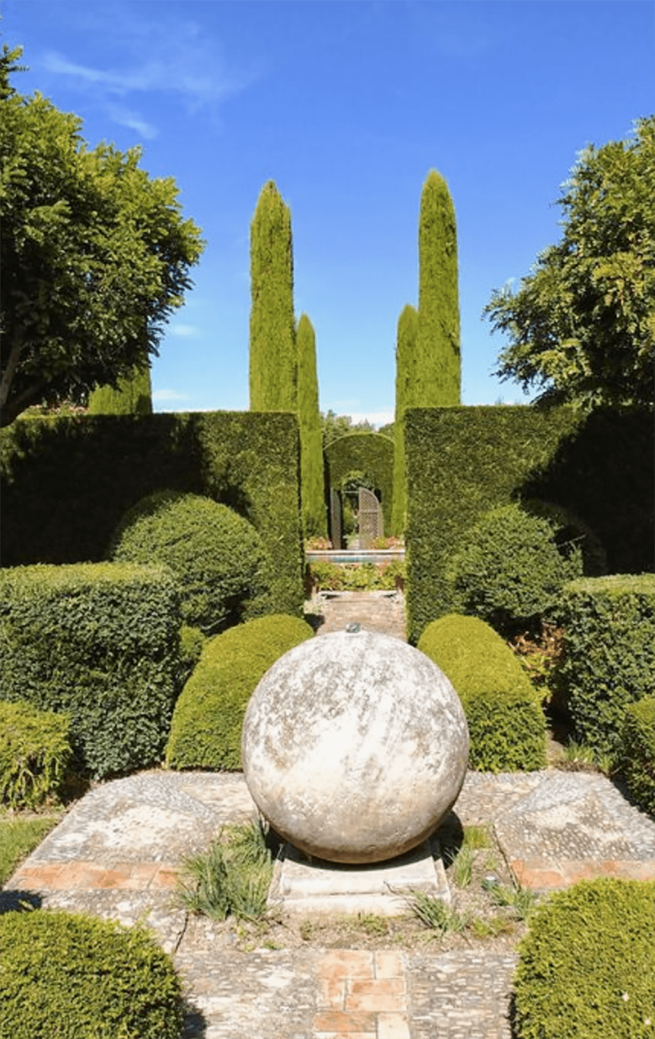 Dominique La Fourcade Les Confines Box Border & Plane Trees