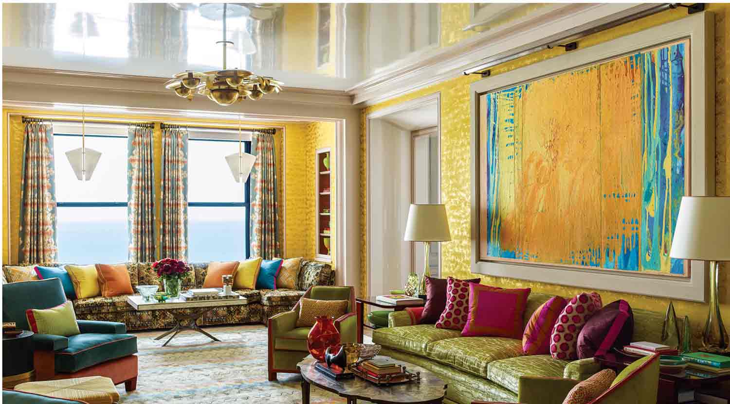 steven gambrel designed chicago apartment living room-photos erik piasecki