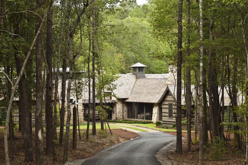 creekside farm house