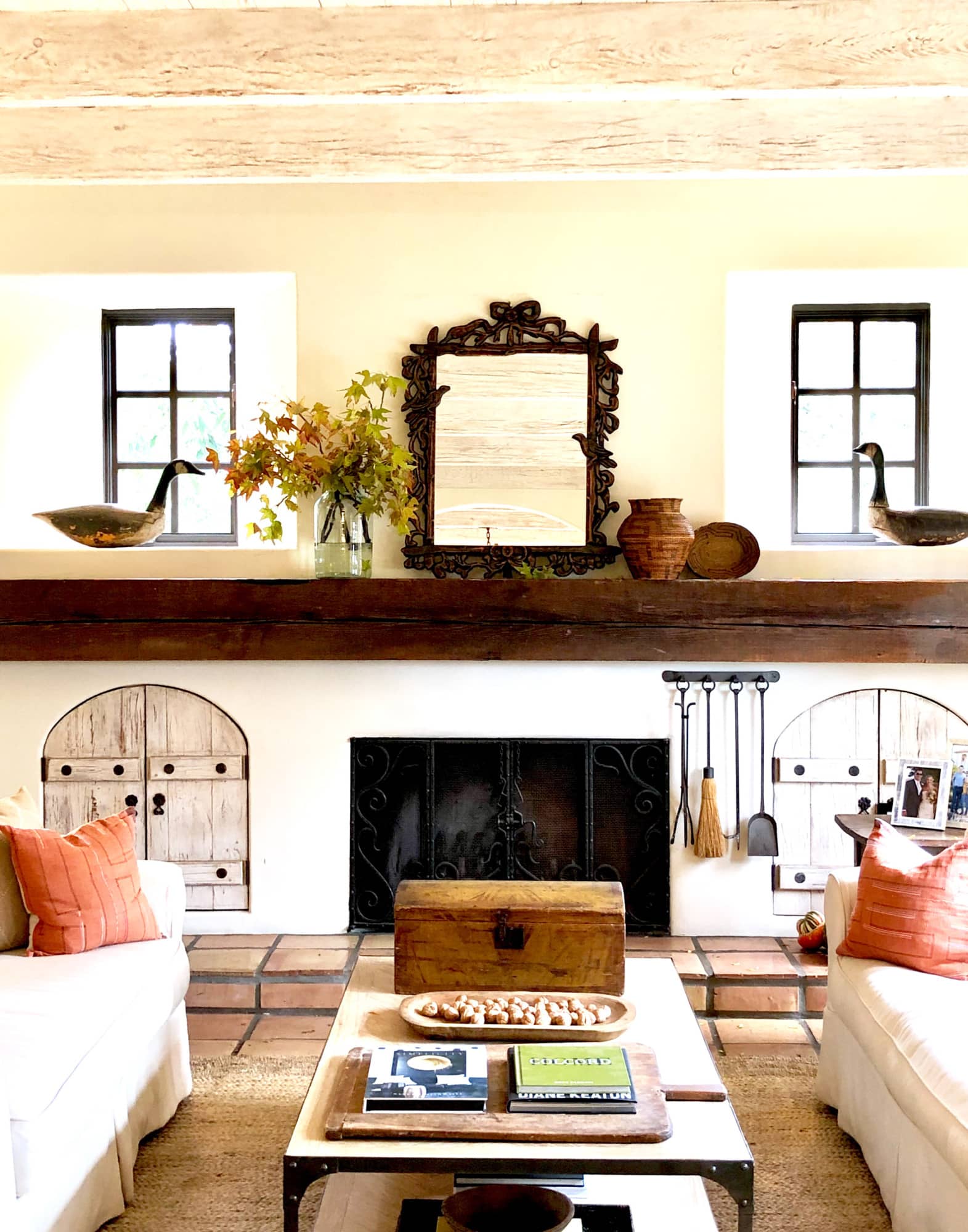 fall mantle four ways