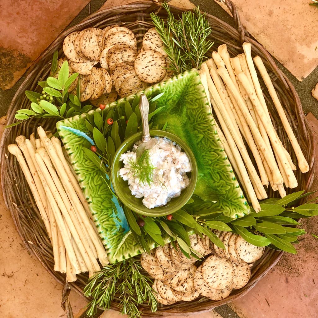 Smoked Trout Dip with Crackers