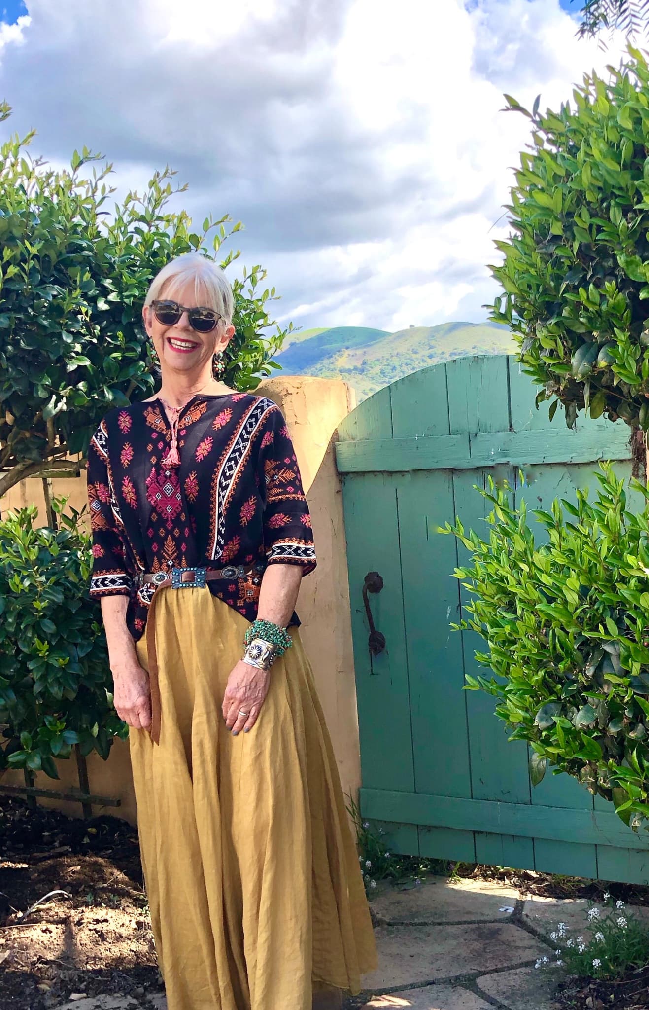 cindy hattersley in peruvian connection santorini pullover and cp shades lily skirt