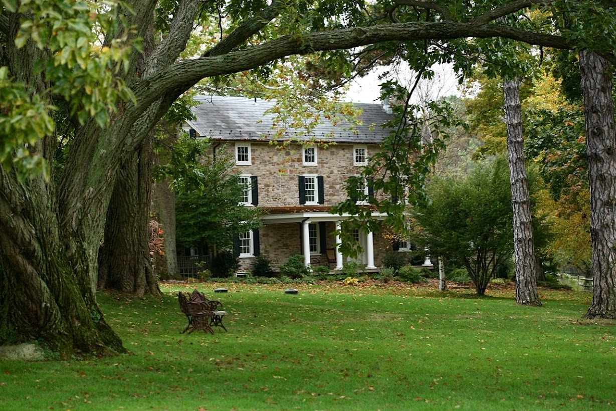 yolanda hadid home in Pennsylvania