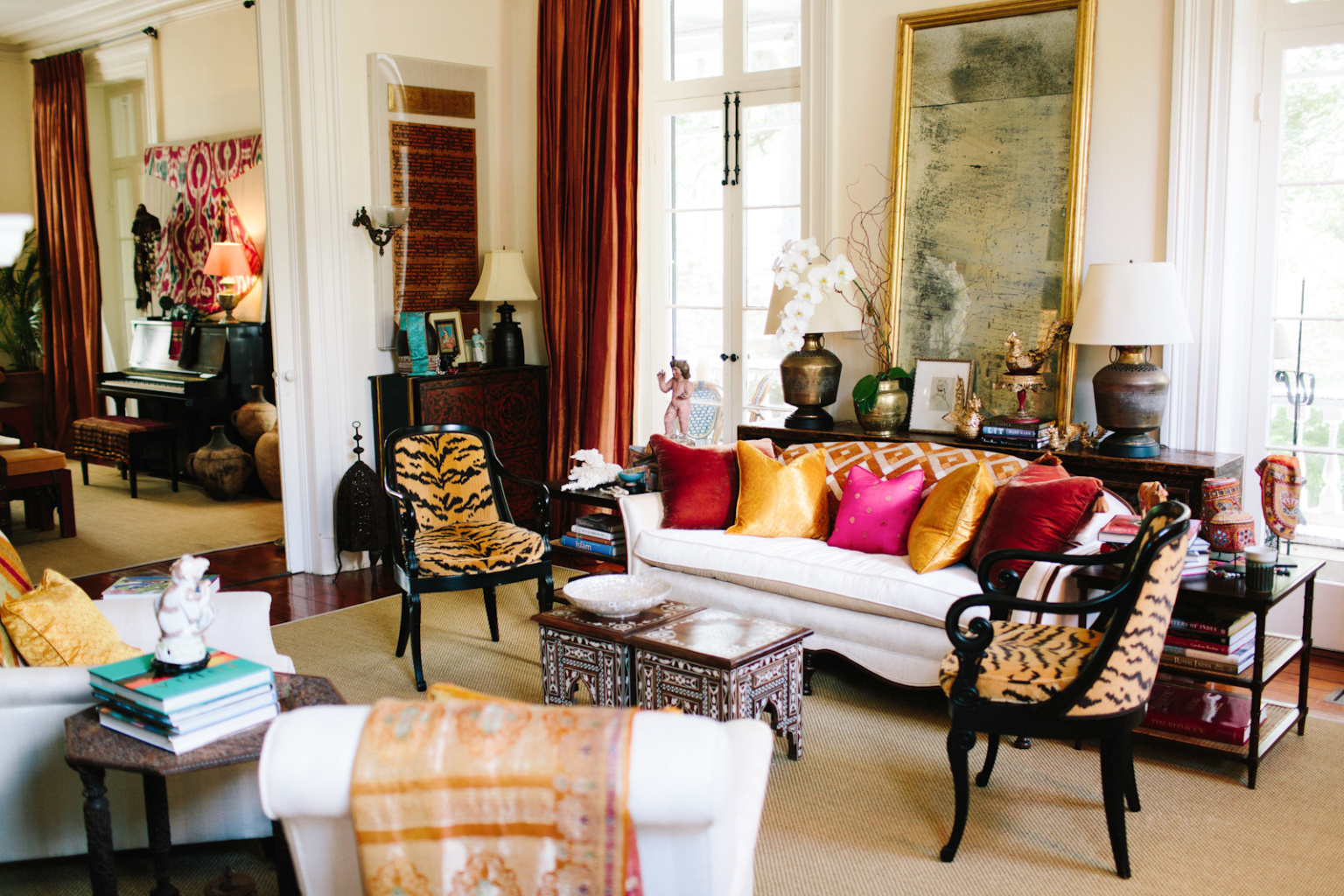 susan walker's charleston living room