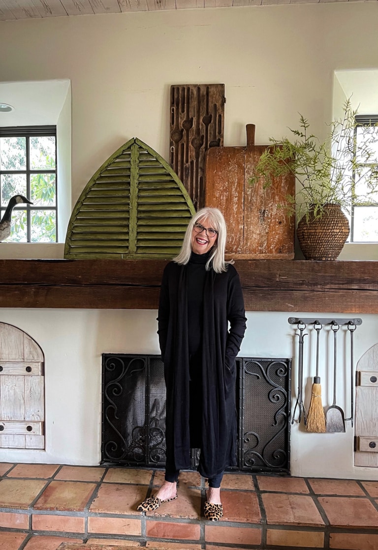 cindy hattersley in Banana Republic sweater and Madewell Mules