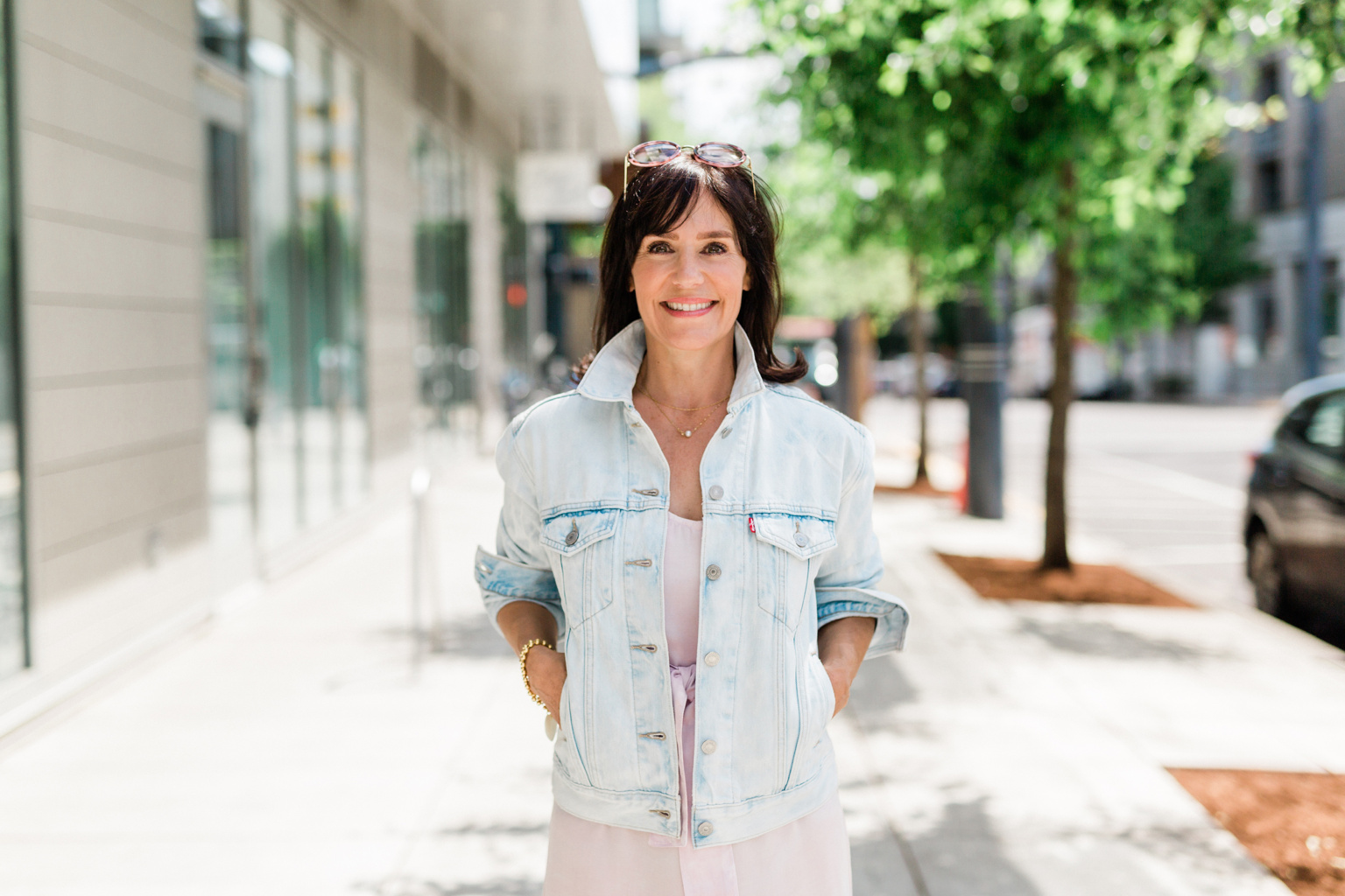 susie wright in jean jacket