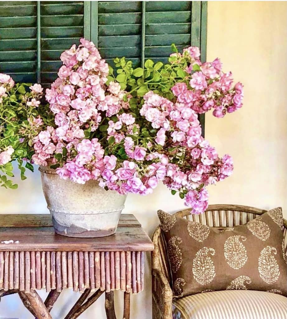 twig table with bouquet of roses cindy hattersley design