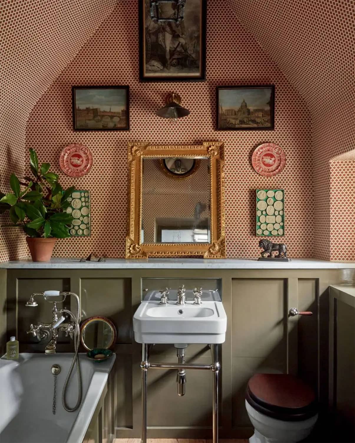 COTSWOLD COTTAGE BATH