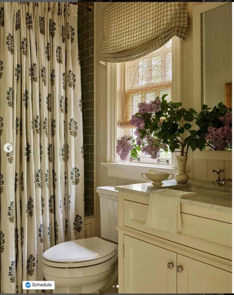 Small bath designed by Hageman Homes Interiors