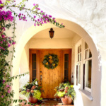 How to Decorate Your Porch Naturally for Christmas