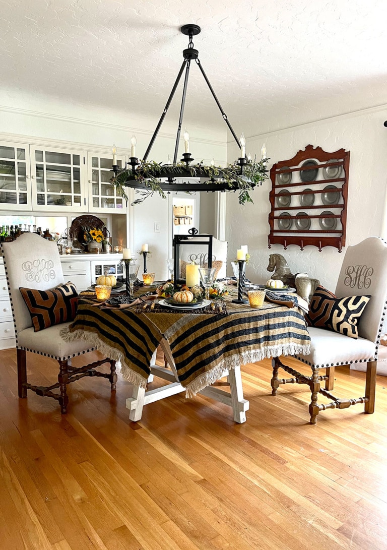 An Organic Thanksgiving Table Your Guests Will Love