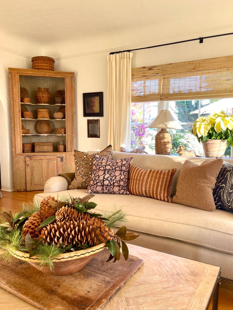 cindy hattersley's spanish revival living room at Christmas