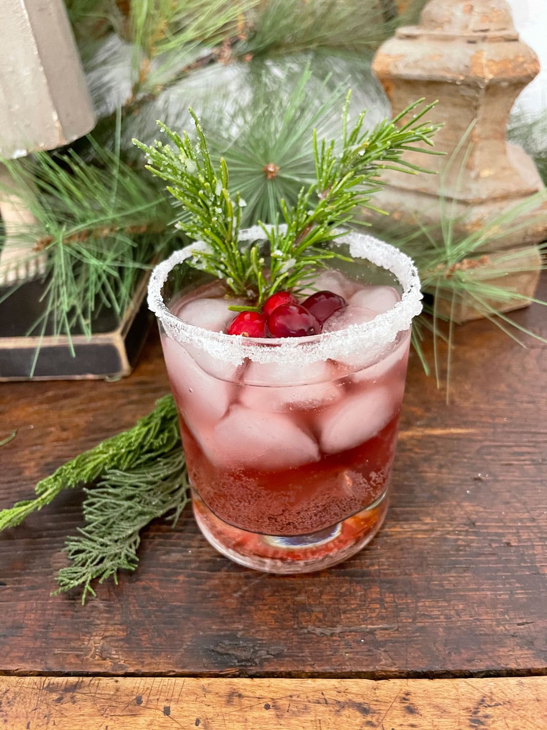 cranberry clemintine and rosemary cocktail