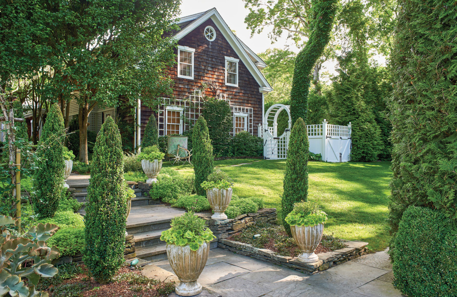 charlotte moss east hampton garden