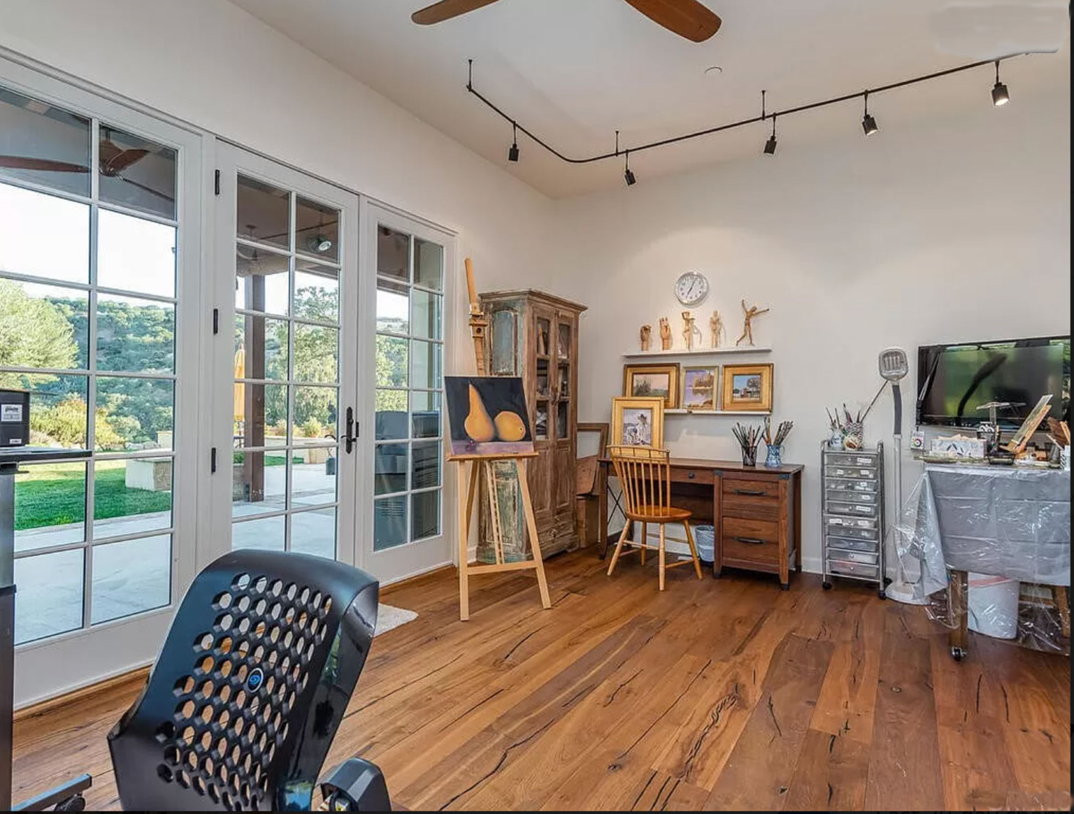 artists-studio cindy hattersley's new home