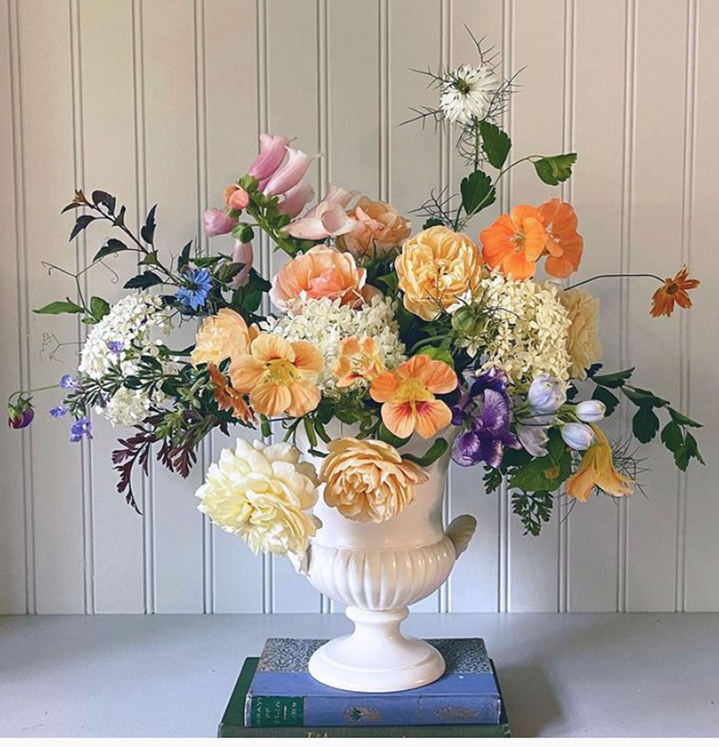 collected-garden-orange-bouquet