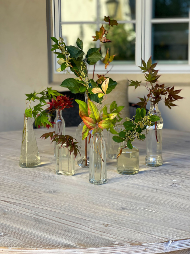 leaf-bottle-tablescape