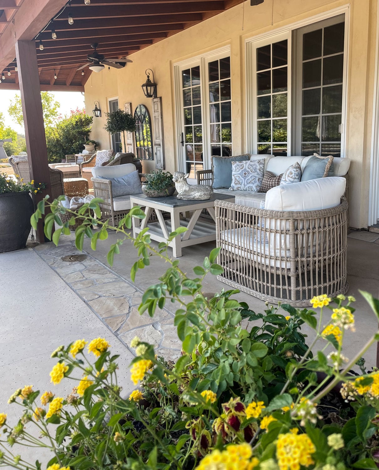 cindy hattersley's pool patio living space