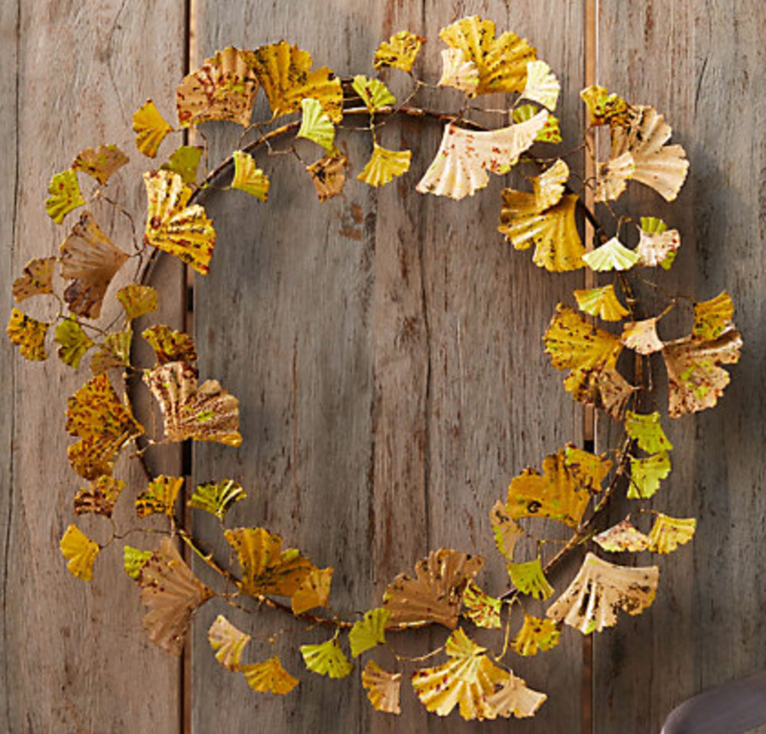 Terrain-Metal-Ginko-Wreath