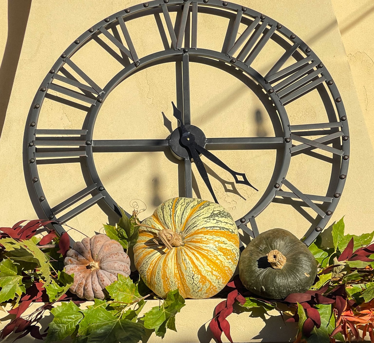 fall-courtyard-clock-cindy hattersley