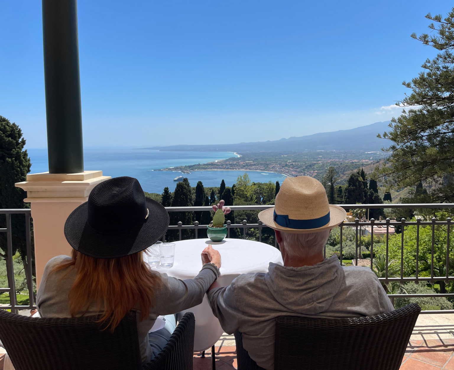 geoff-and-karyn-lake-cuomo-