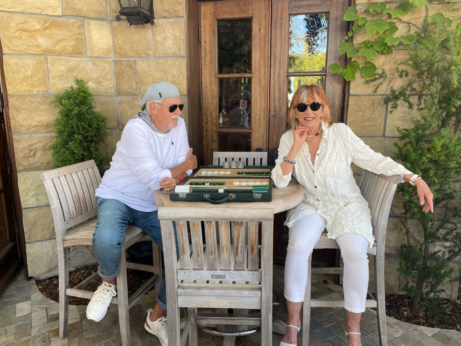 Meet a Globe Trotting Couple you Will Love