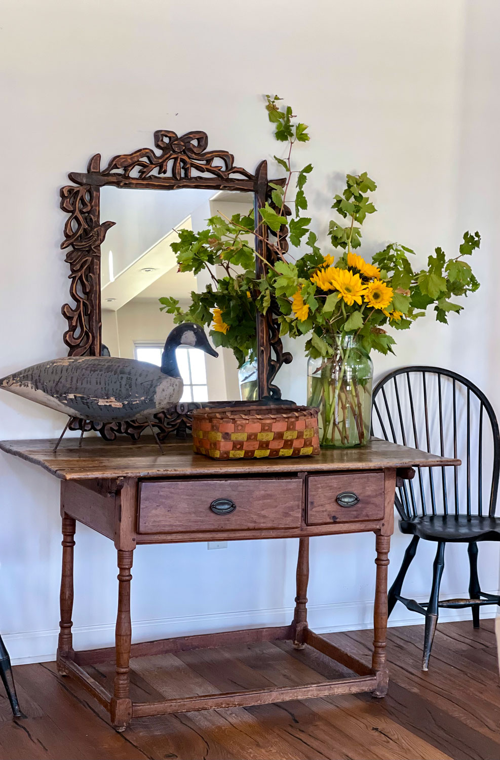 table-&-mirror-with-sunflowers-cindy hattersley design