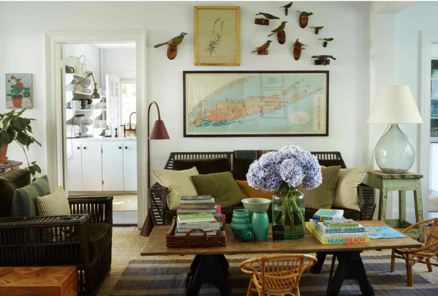 Alfredo Paredes living room