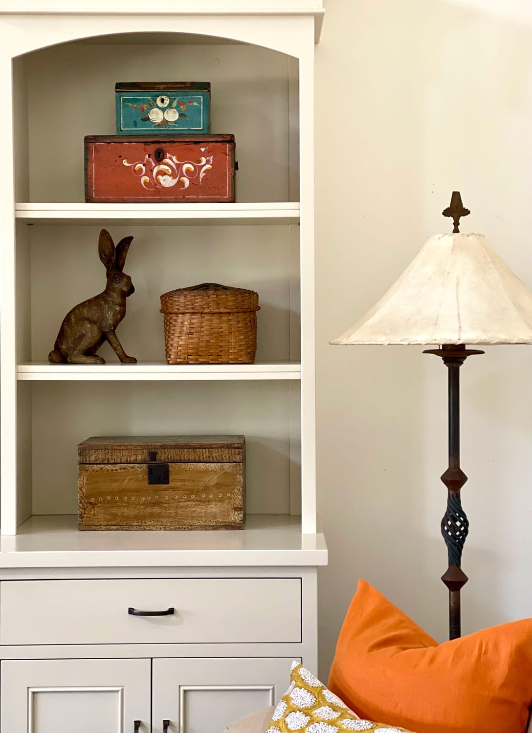 shelf styling cindy hattersley