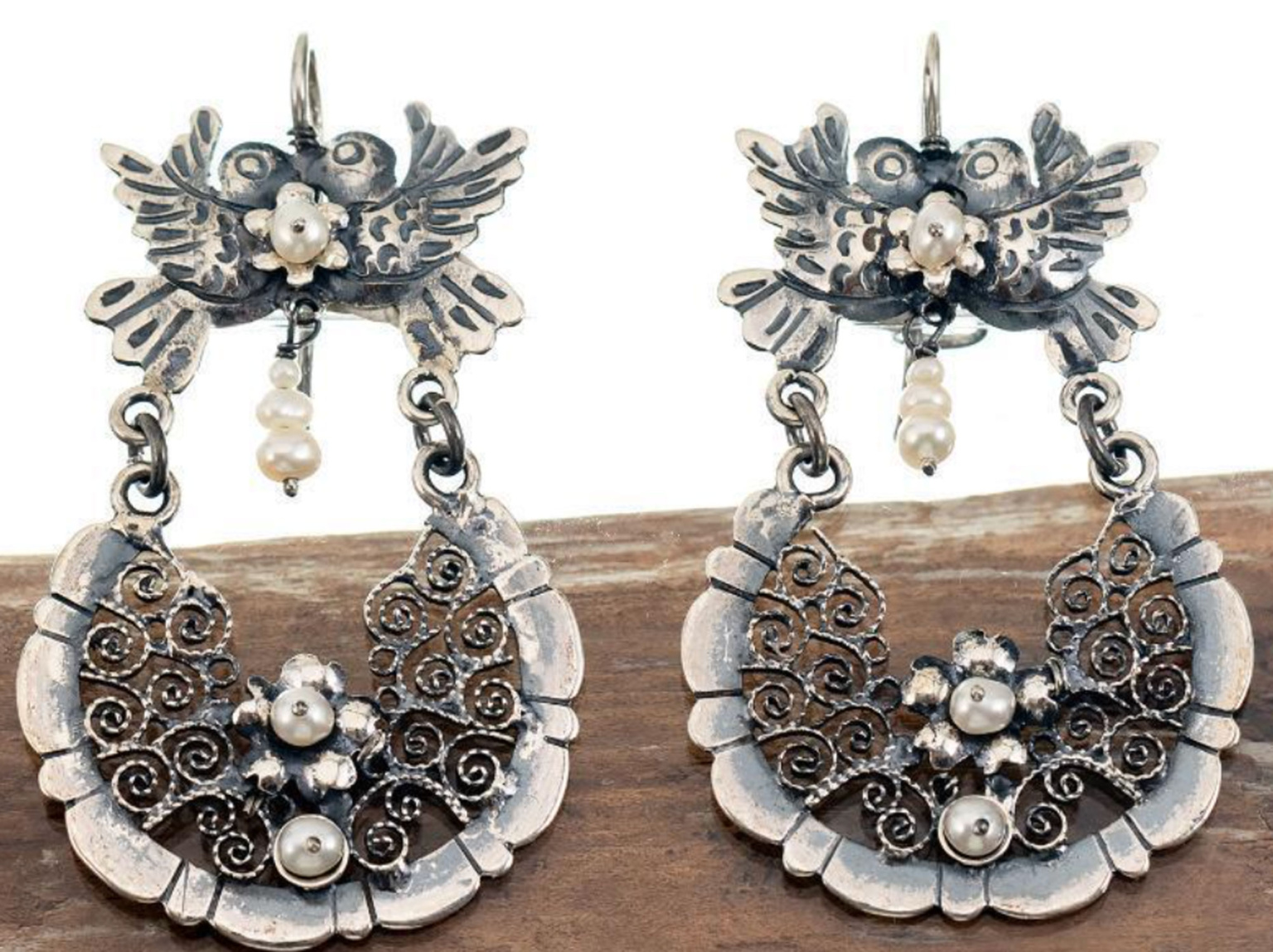 federico-jimenez-earrings