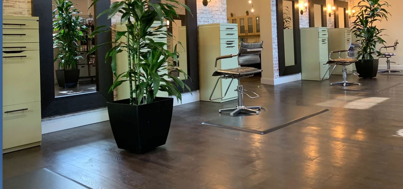 Roux Salon Paso Robles