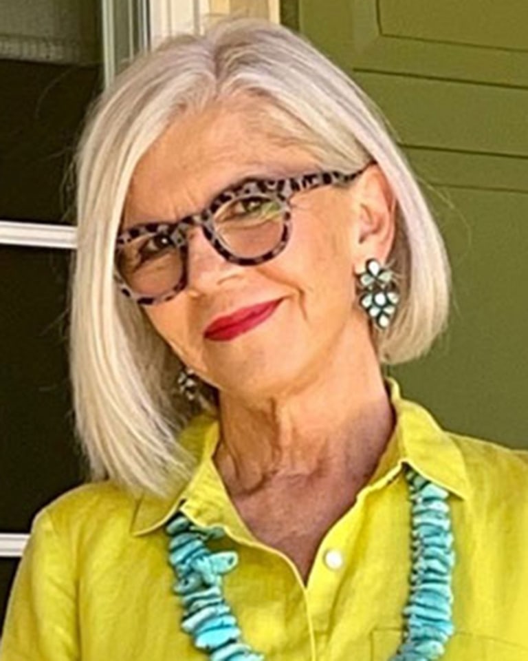 Best Hair Care Products for Brassy Gray Frizzy Hair