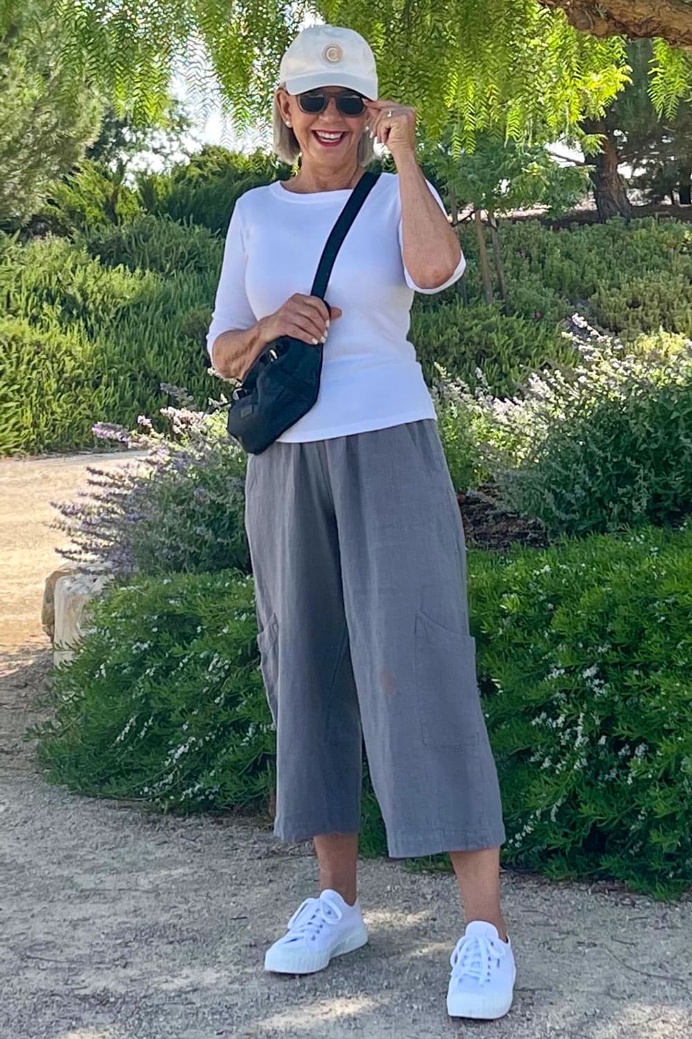 bryn walker pants, michael stars tee
