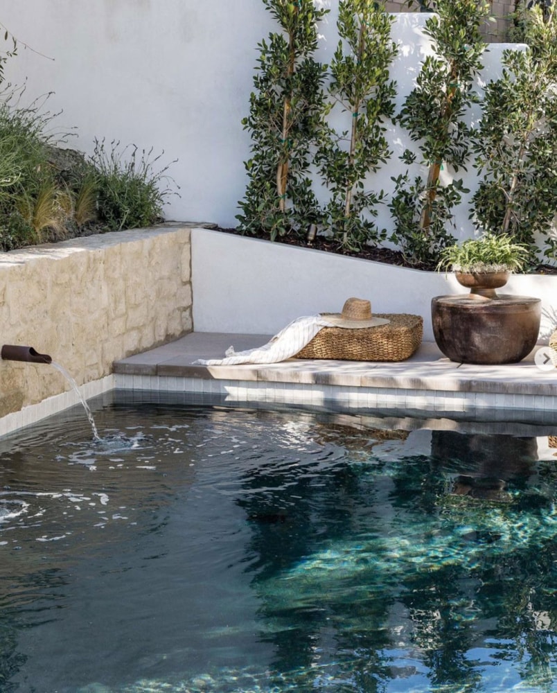 The Best of Summer-Fresh Seafood, Pretty Interiors and Kindness - Cindy ...