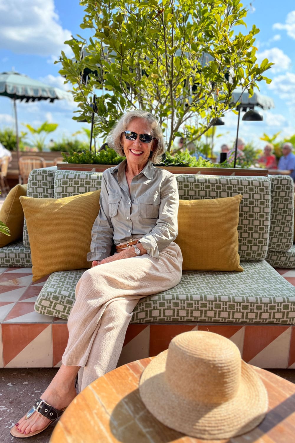 ARTIST PAT HUBER RELAXING IN LEXINGTON