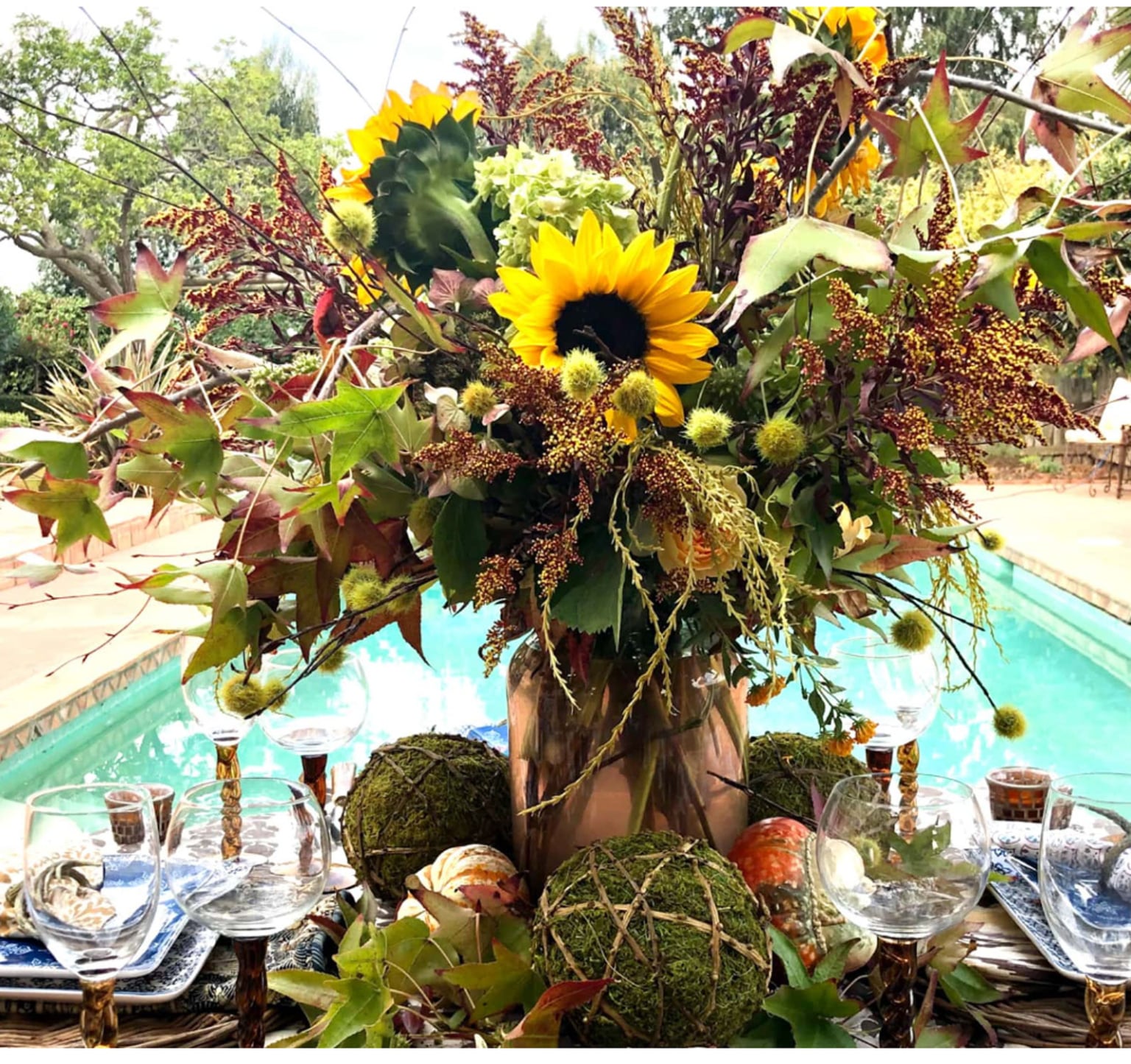 fall-floral-arrangement-with-sunflowers-and-pumpkins-cindy-hattersley