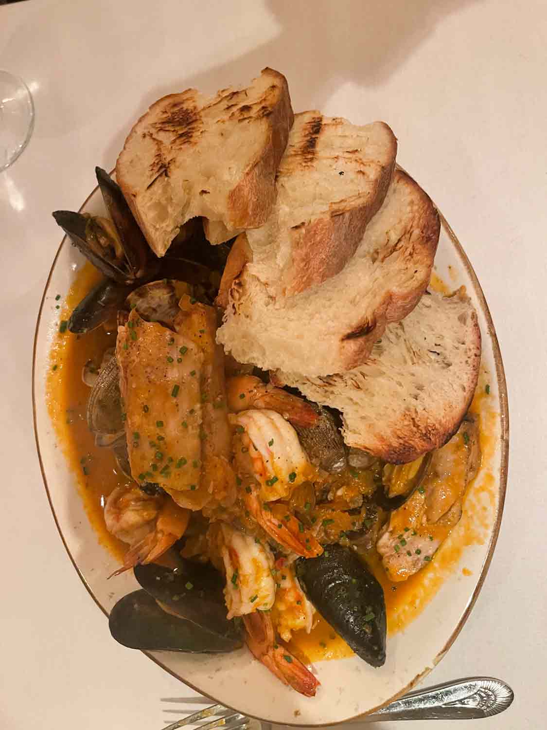 Earth and Sea Restaurant Carlton-Unearth the Best Places to Sip, Savor and Stay in the Willamette Valley