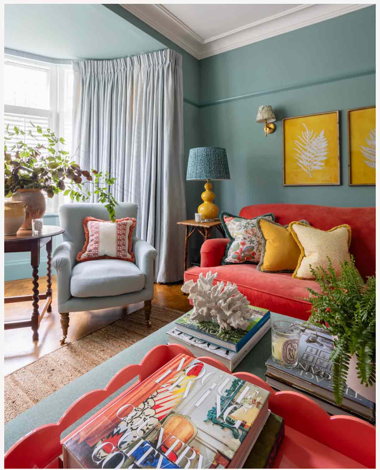 sean synington living room