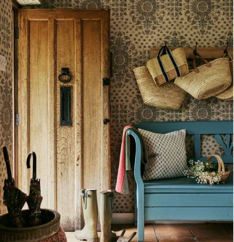 english country entry lucy cunningham