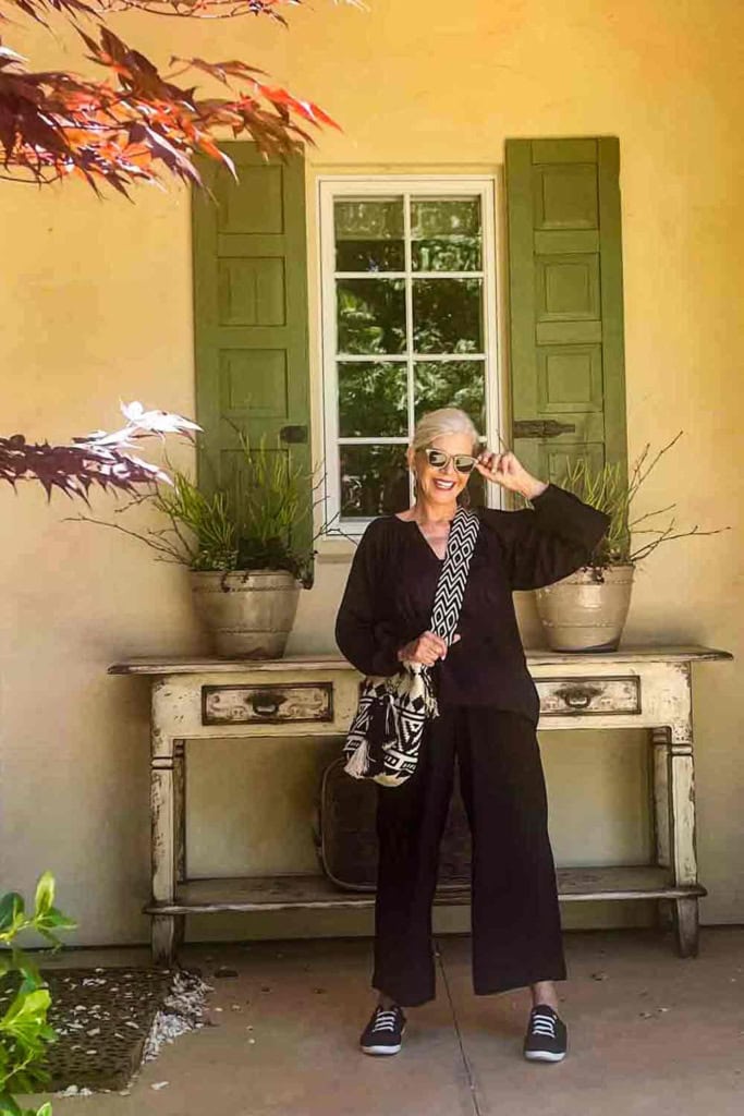 Old Navy Crinkle Gauze Set in Black