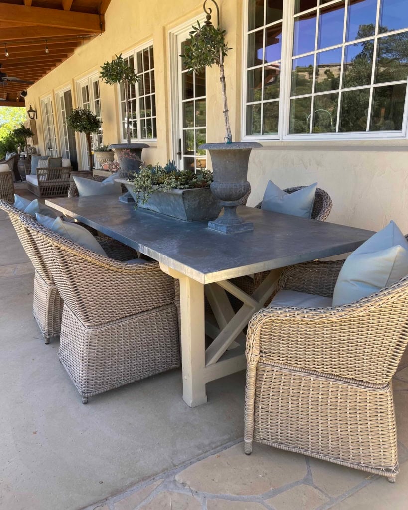 outdoor dining area cindy hattersley
