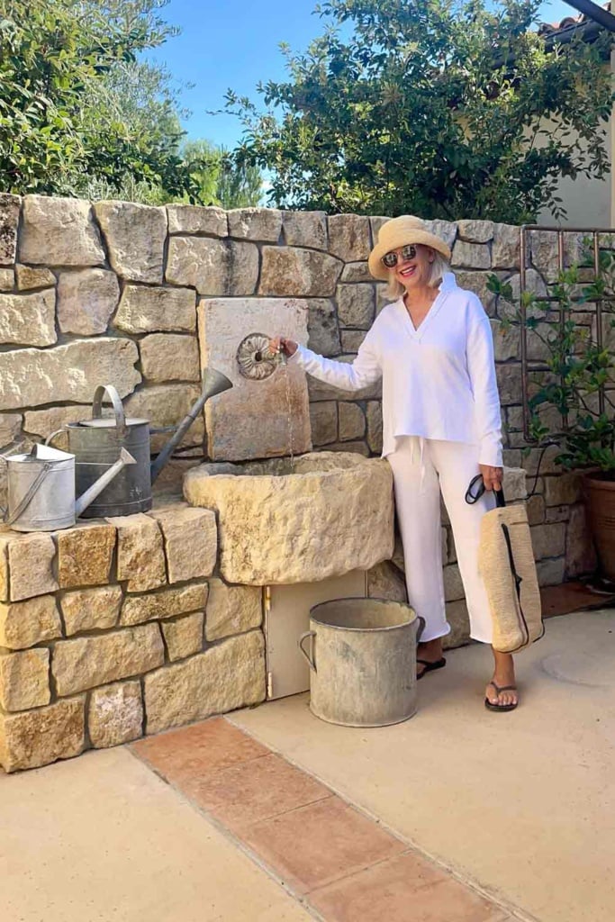 Frank and Eileen Carmel Travel Set in White-Cindy Hattersley