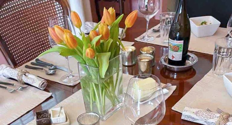 Tips for Eating Healthy, Staying Fit, and Glowing Skin After 60