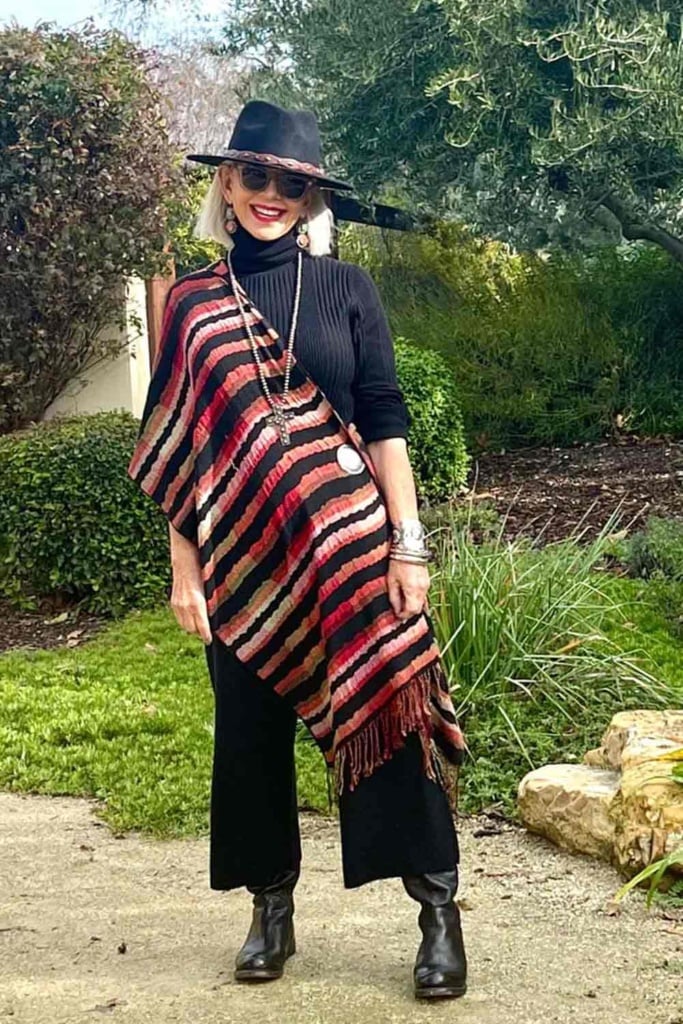 Scarf tied on one side-cindy hattersley