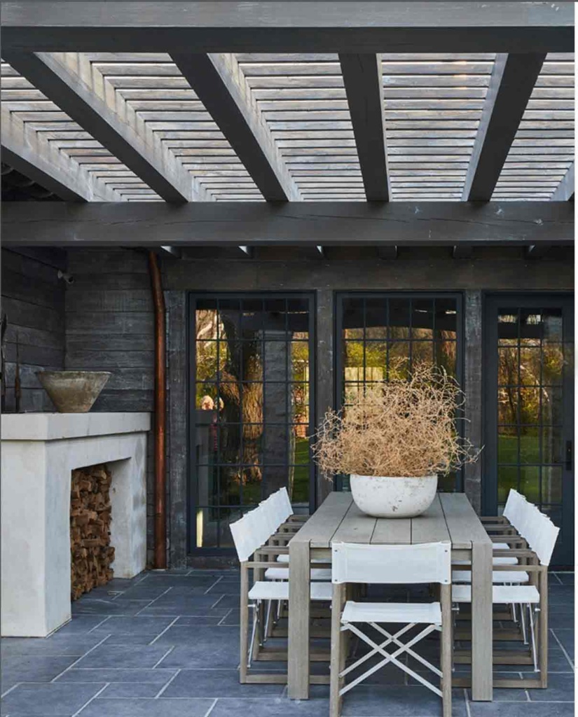 jeffrey dungan designed patio 