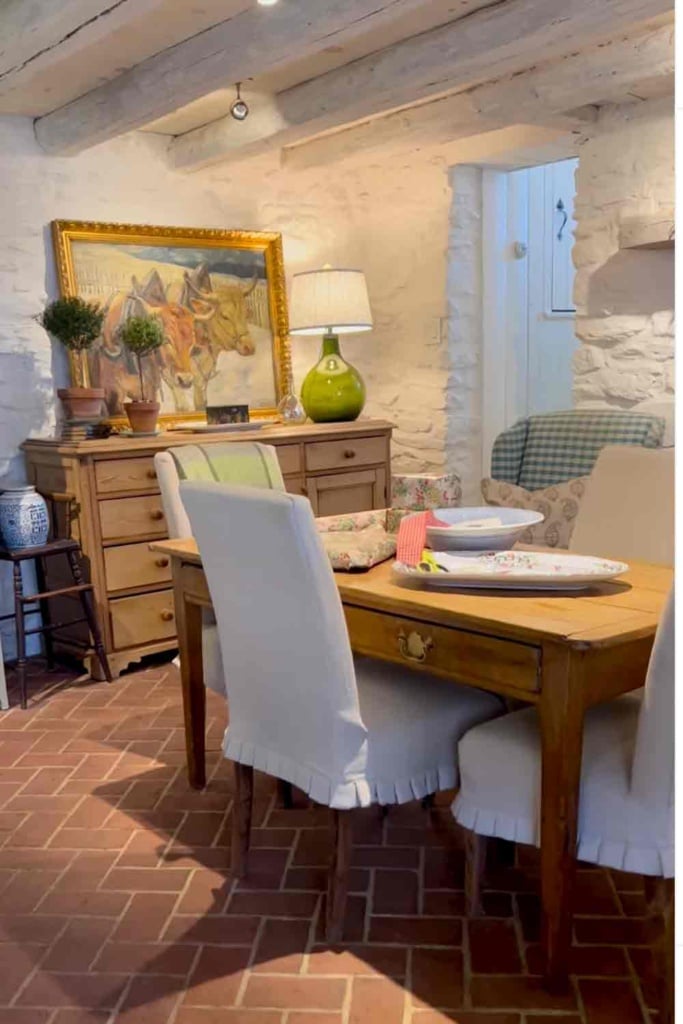 Virginia cottage dining room