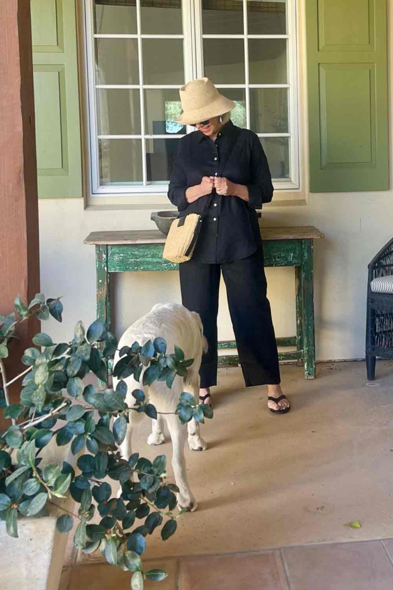 Quince black linen set