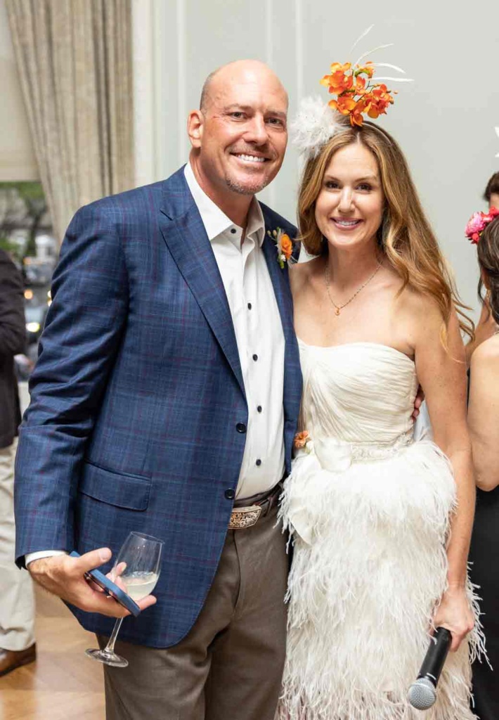 Peaches & Captain Big Shot