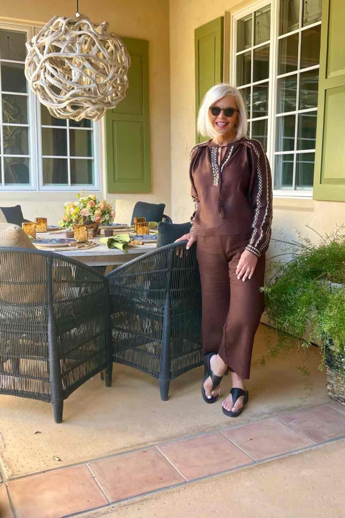 Banana Republic Embroidered Set