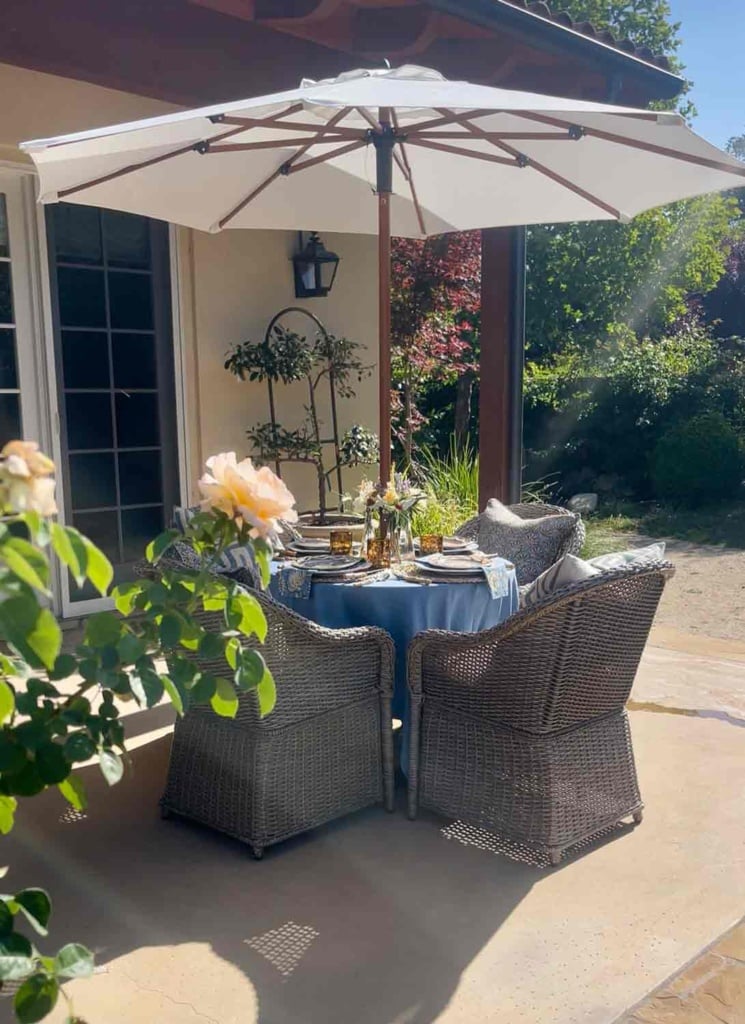 small-outdoor-table-with-Midtown-Umbrella